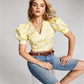 Blusa cropped feminina com manga bufante e estampa da INC International Concepts, amarela, tamanho grande