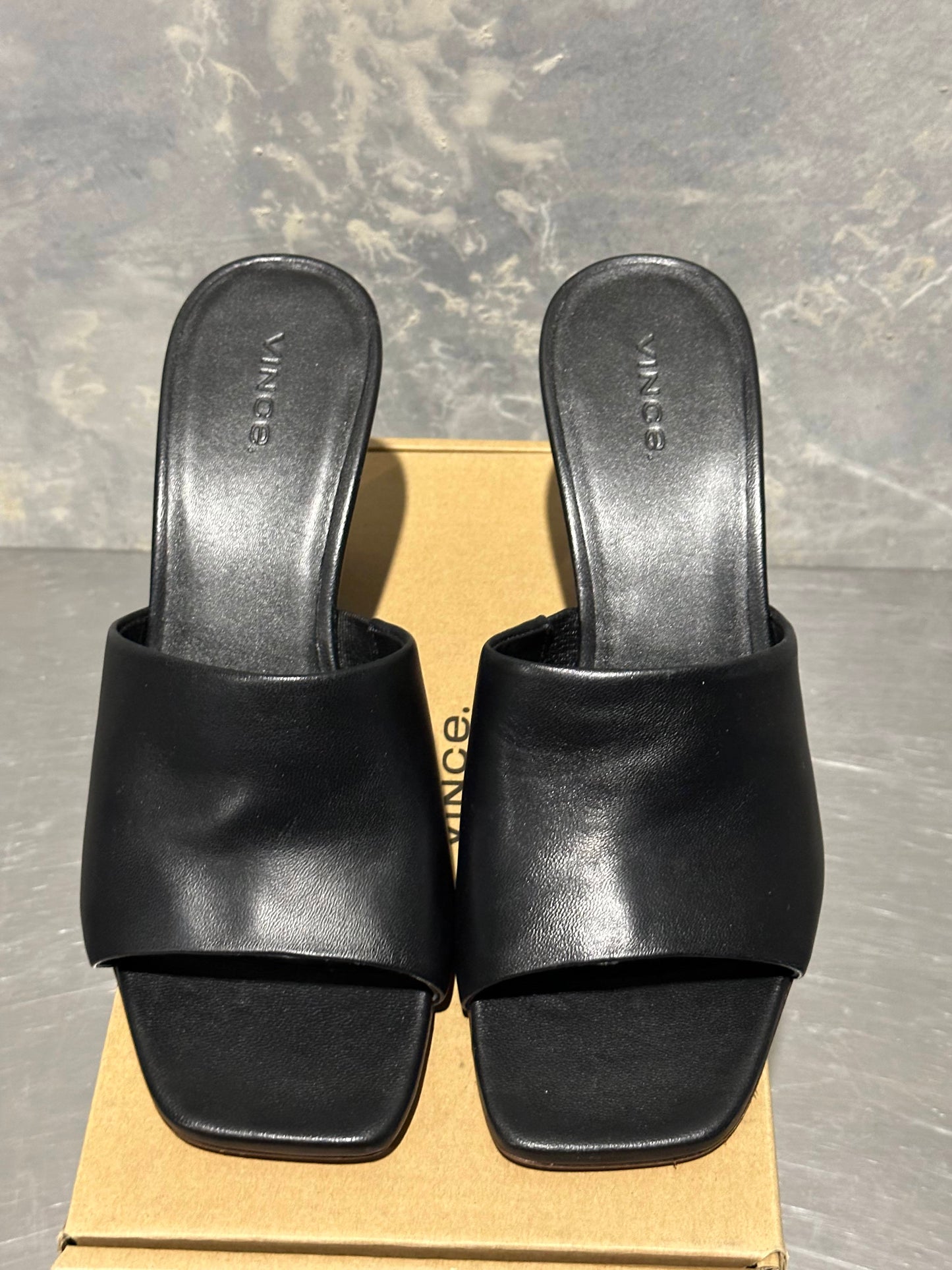 Sandália Vince Camuto Pia Wedge Feminina Preta Tamanho 8,5 M