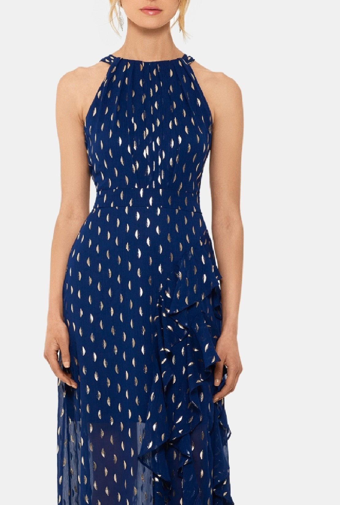 Vestido de chiffon com decote halter e babados metálicos Betsy &amp; Adam feminino, azul, tamanho 16