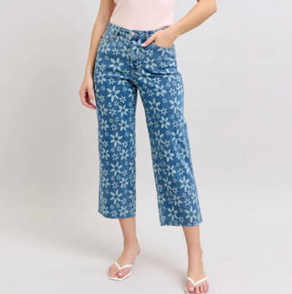 Judy Blue - Calça jeans larga cropped com estampa floral de cintura alta