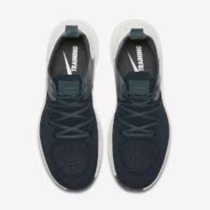 Tênis de corrida Nike Free TR Flyknit 3 feminino, preto