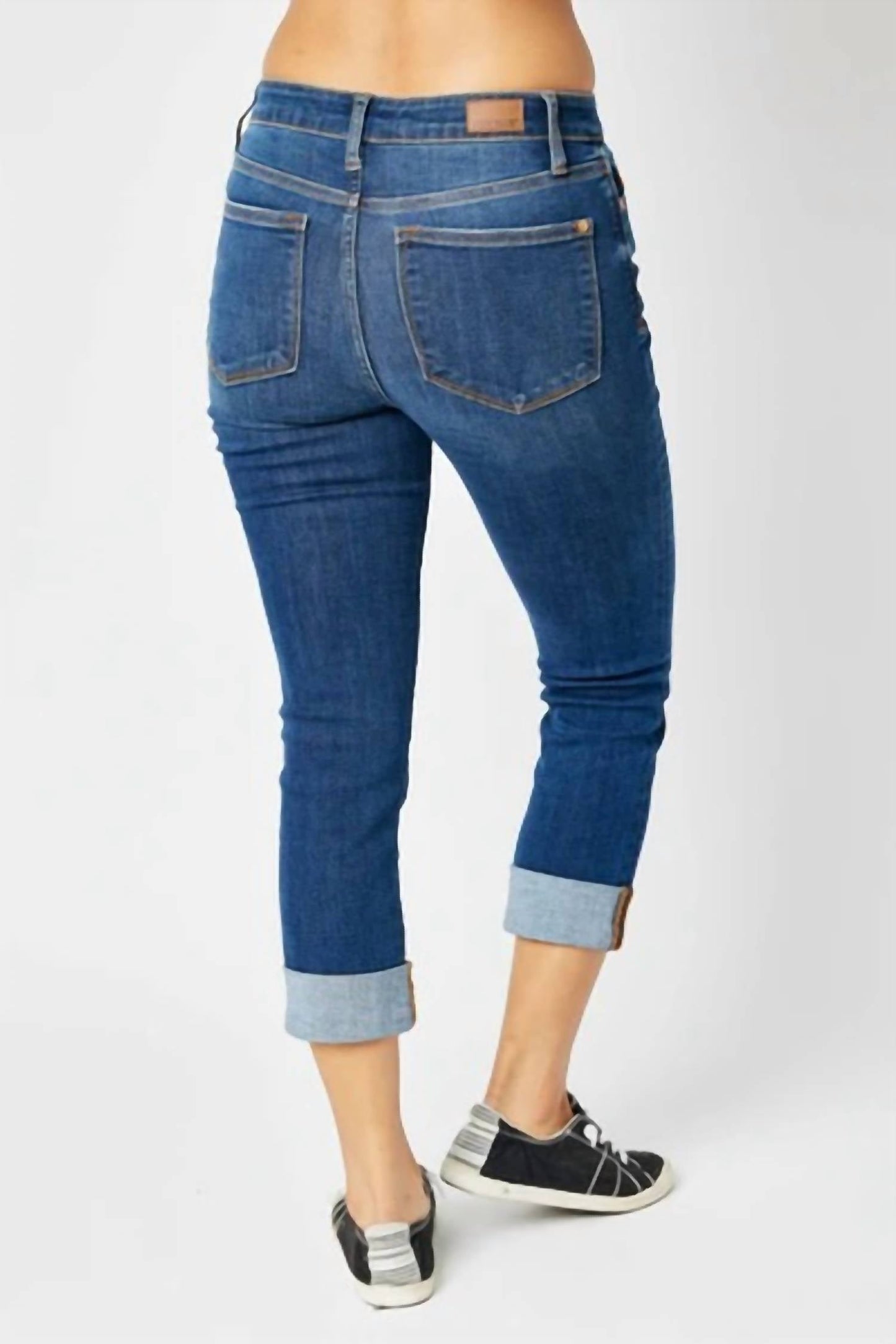 judy-blue-carrie-capri-jeans