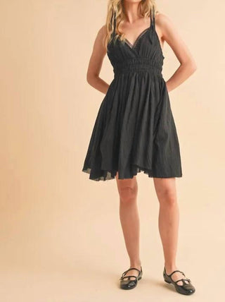 Trendsi - Vestido mini cami com detalhe de renda Aemi+Co