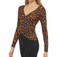 Blusa feminina DKNY estampada com decote em V e manga comprida, tamanho médio, marrom