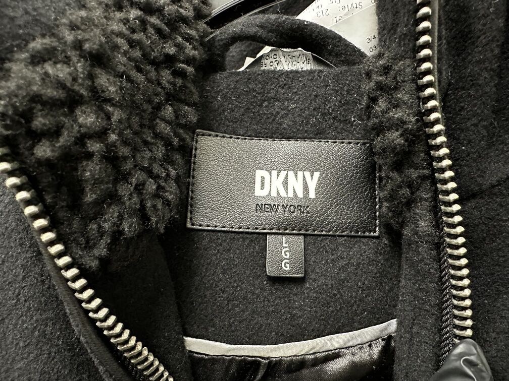 Casaco anorak de lã com capuz feminino DKNY, preto, tamanho grande