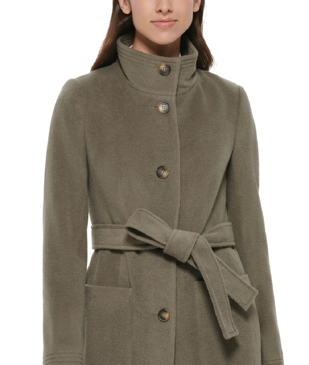 Casaco feminino DKNY com gola alta e botões frontais, cinto, verde, tamanho grande