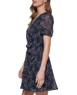 Vestido feminino DKNY com manga transparente e bordado, azul, tamanho 2