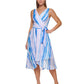 Vestido midi com estampa falsa e envoltório DKNY feminino, azul, tamanho 16