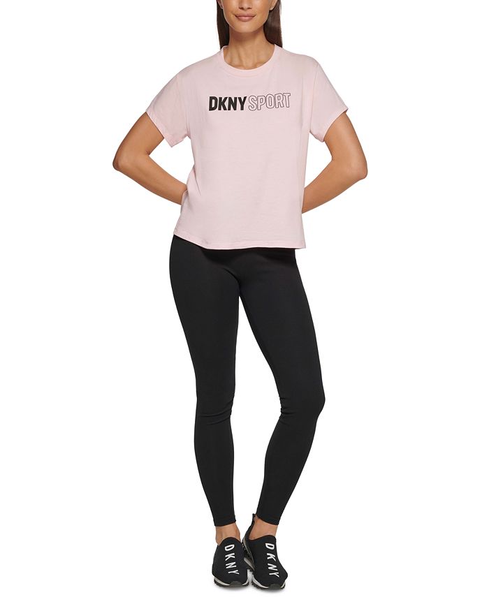 Camiseta feminina DKNY Outline Logo Rosa Tamanho Médio