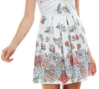 Vestido Planet Gold Junior com estampa floral e ajuste evasê, branco, tamanho pequeno