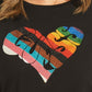 Camiseta feminina GUESS de algodão com estampa de arco-íris, preta, tamanho X-S