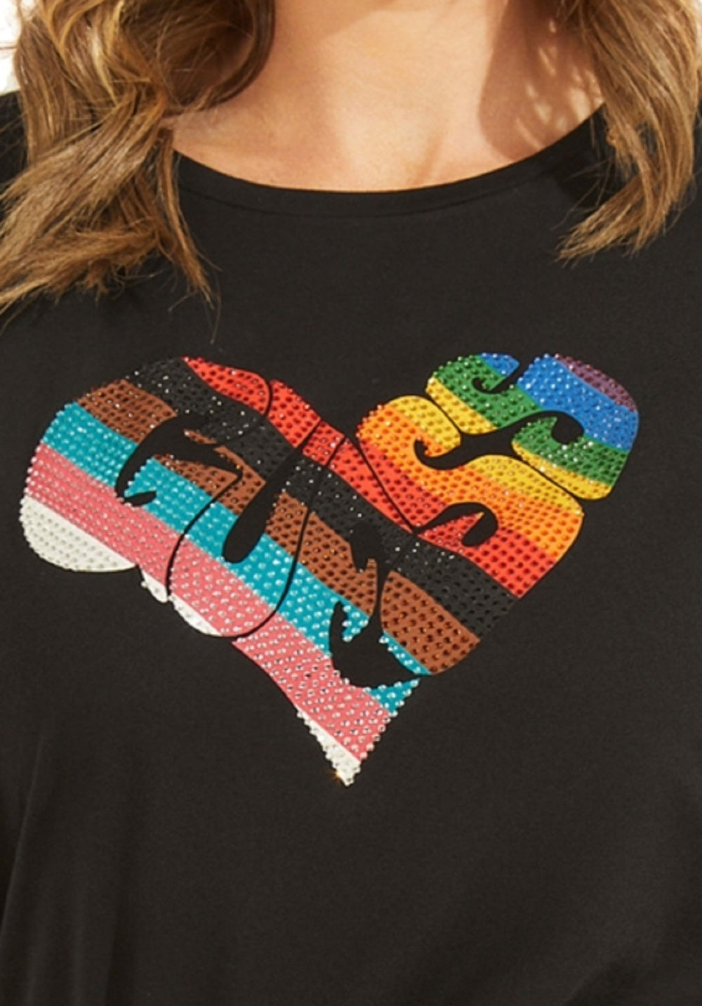 Camiseta feminina GUESS de algodão com estampa de arco-íris, preta, tamanho X-S