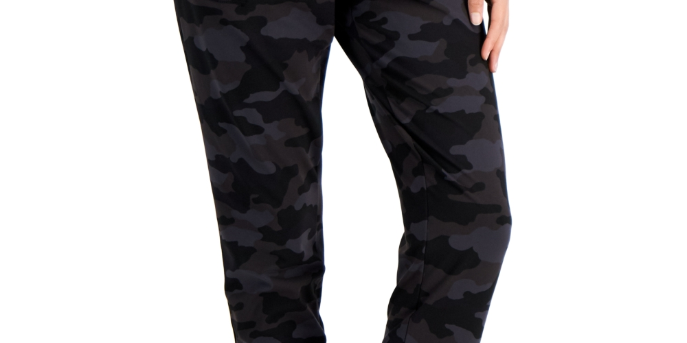 Calça de moletom feminina ID Ideology com estampa camuflada relaxada, preta, tamanho X-S