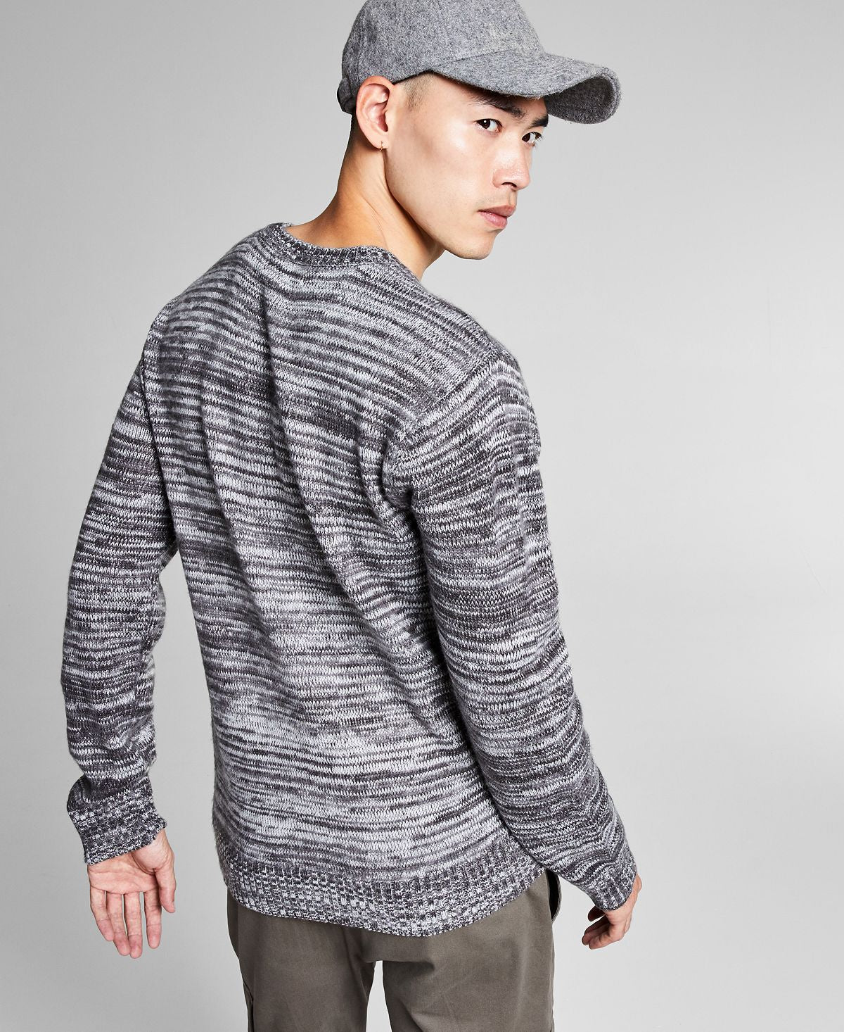E agora este suéter masculino regular fit mesclado escovado cinza tamanho GG
