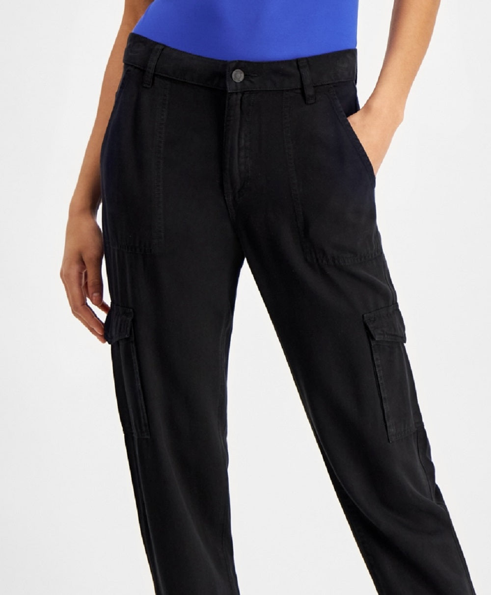 Calça cargo feminina Bowie da GUESS, preta, tamanho 29