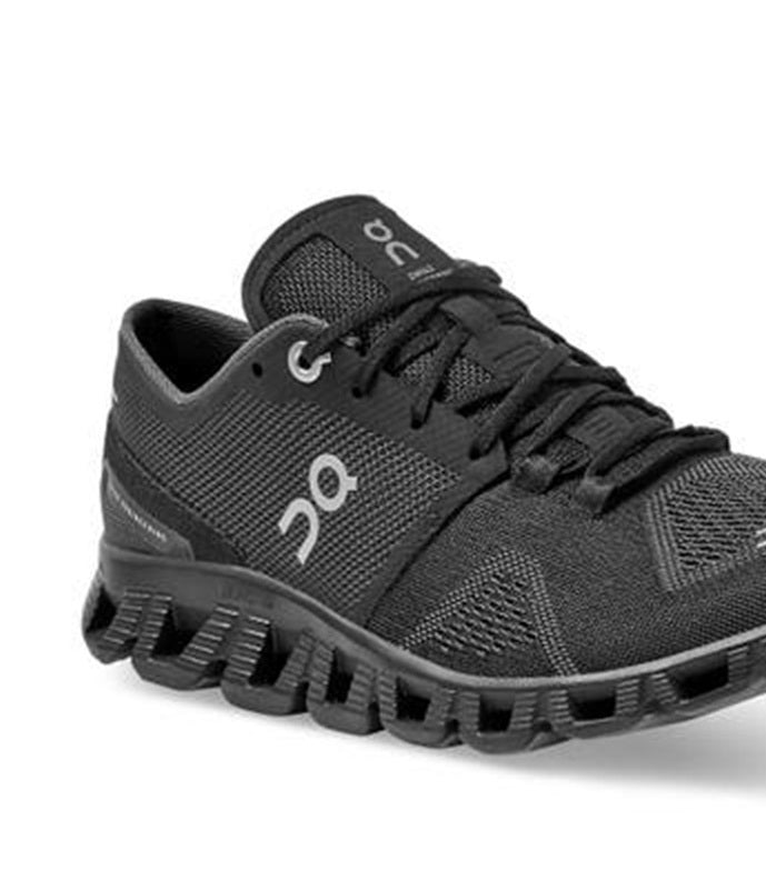 Tênis de treino feminino Cloud X preto, tamanho 10 M