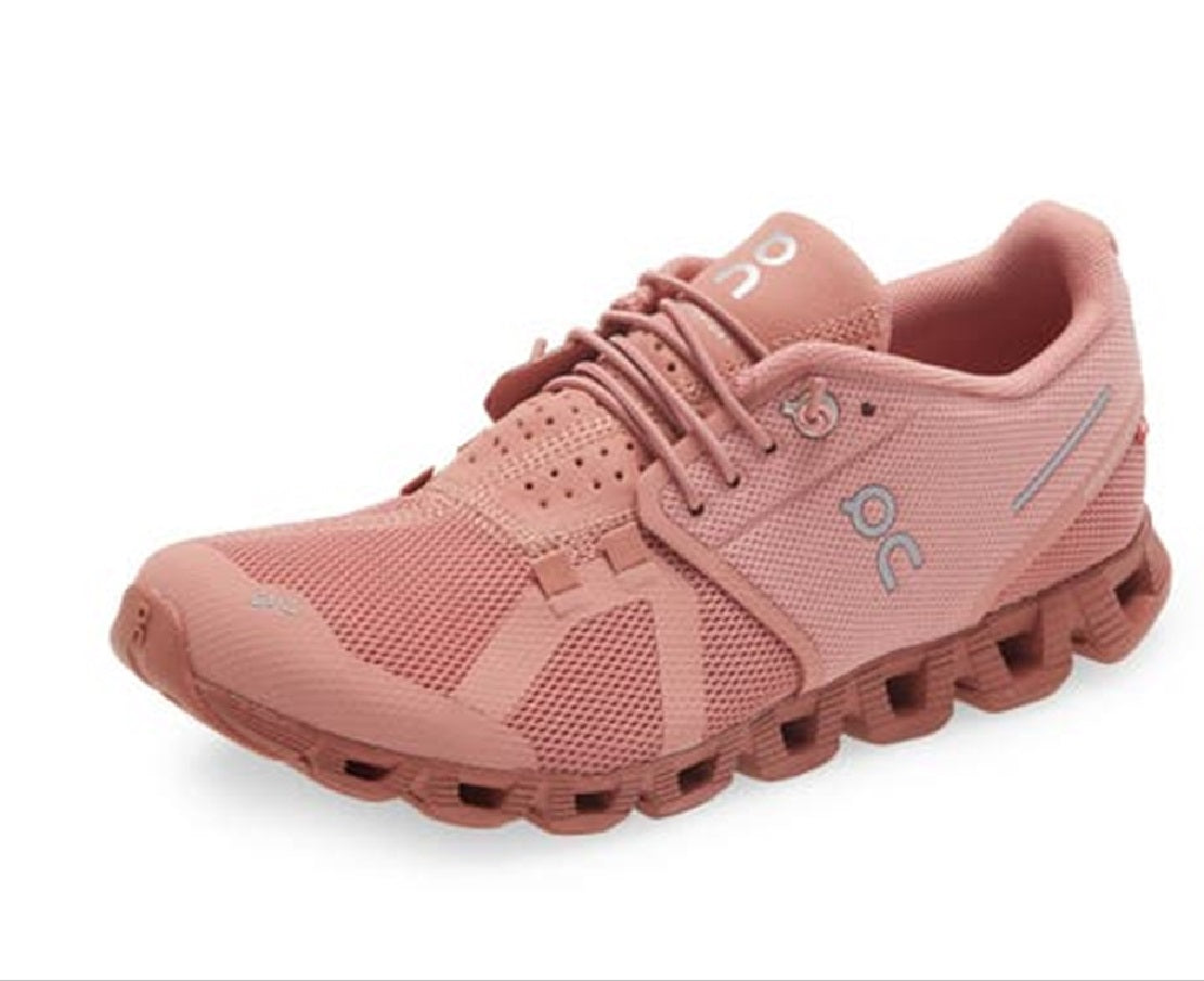 Tênis Cloud Monocromático Feminino On Running em Rosa Tamanho 7
