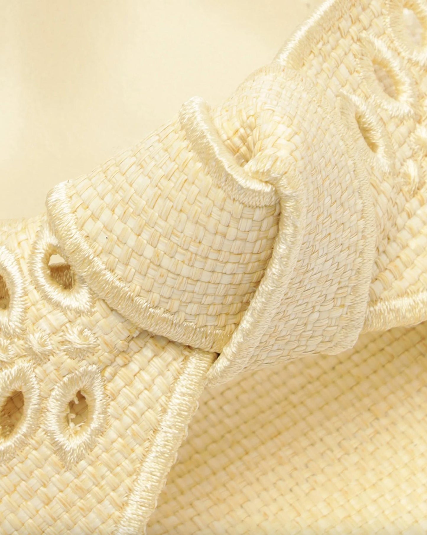 Alexandre Birman - Women's Maxi Clarita Embroidered Sandal