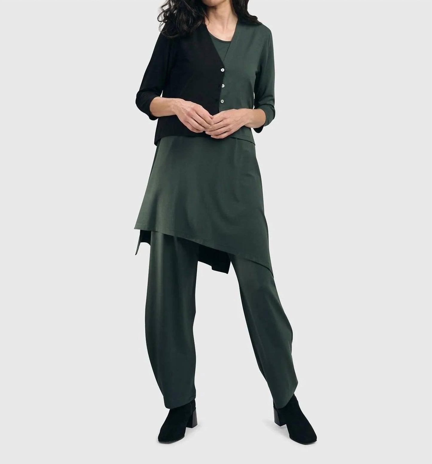 Alembika - Essential 2-tone Crop Cardigan