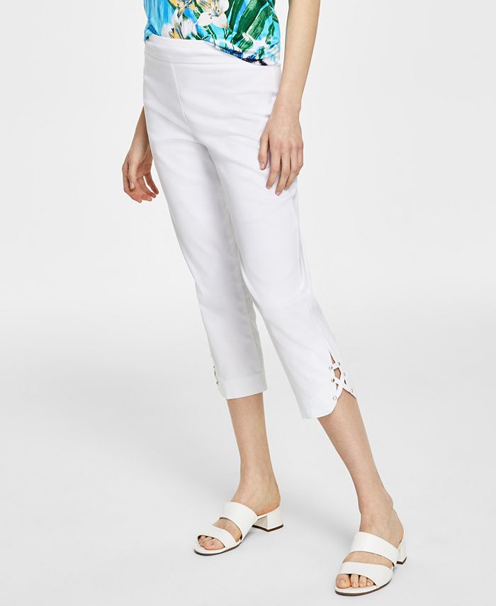 Calça Capri Feminina JM Collection com Barra Lattice e Tamanho Grande, Branca