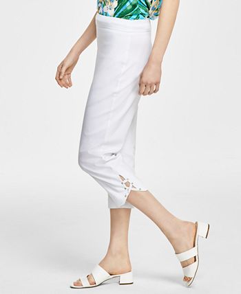 Calça Capri Feminina JM Collection com Barra Lattice e Tamanho Grande, Branca