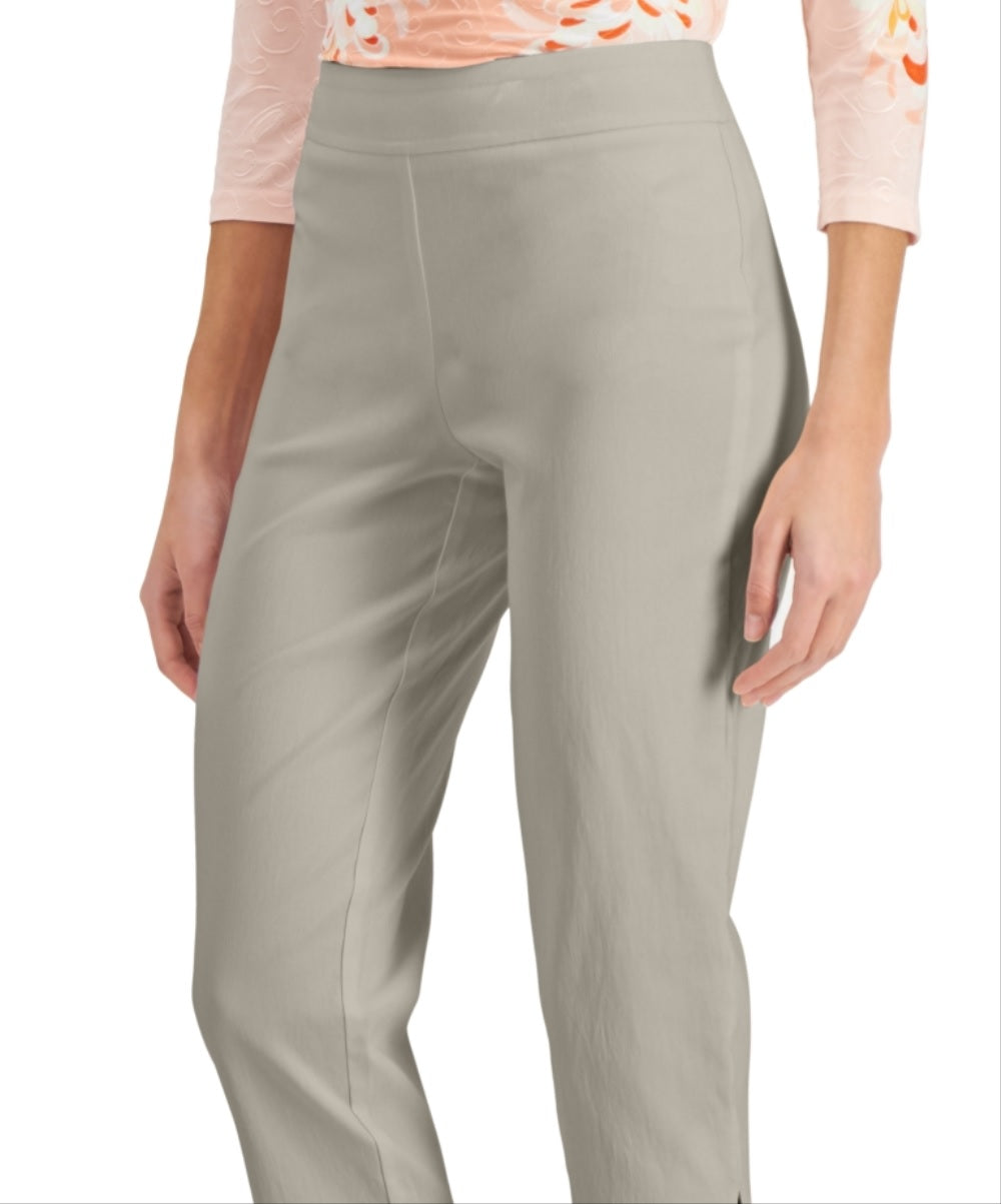 Calça Capri Feminina JM Collection com Barra Lattice Cinza Tamanho Grande