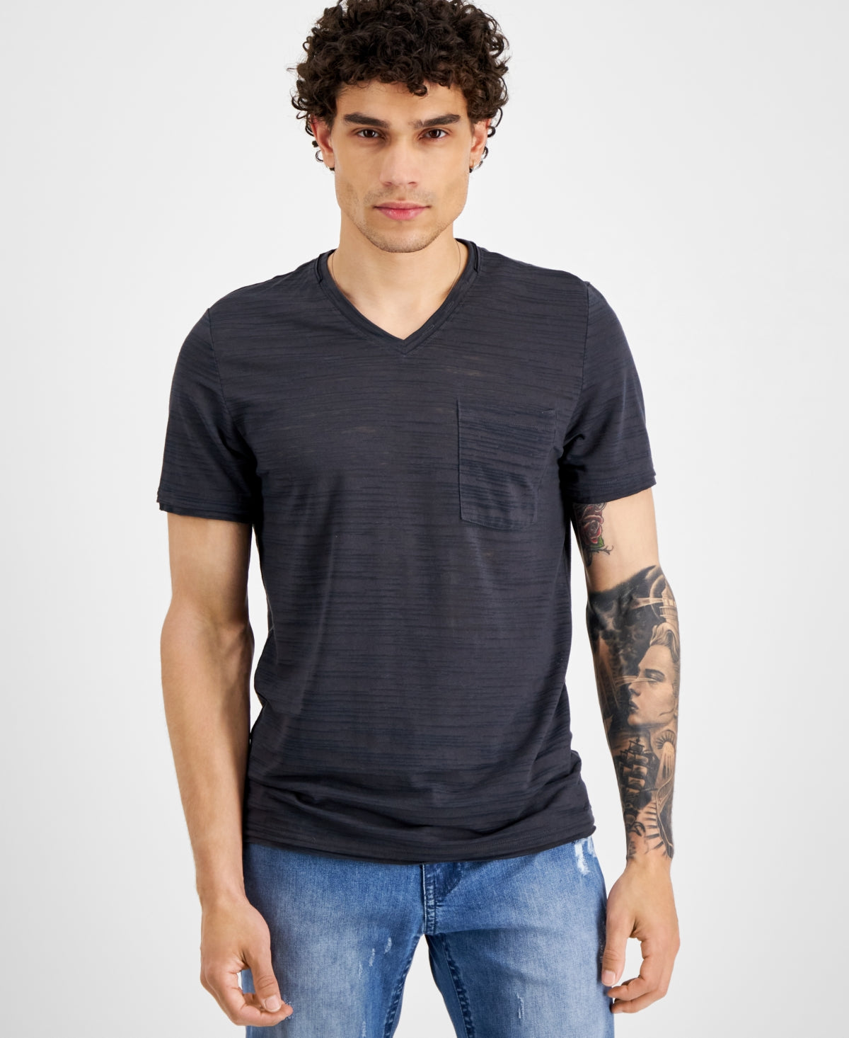 Camiseta masculina com listras quebradas e gola V da INC International Concepts, azul, tamanho médio