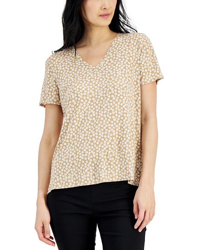 Camiseta feminina estampada Alfani com decote em V, marrom, tamanho extragrande