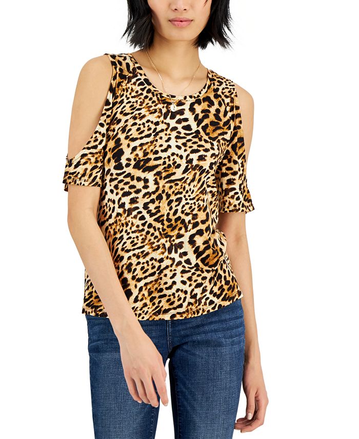 Blusa de malha feminina com estampa de leopardo e ombros descobertos, preta, tamanho extragrande, da INC International Concepts