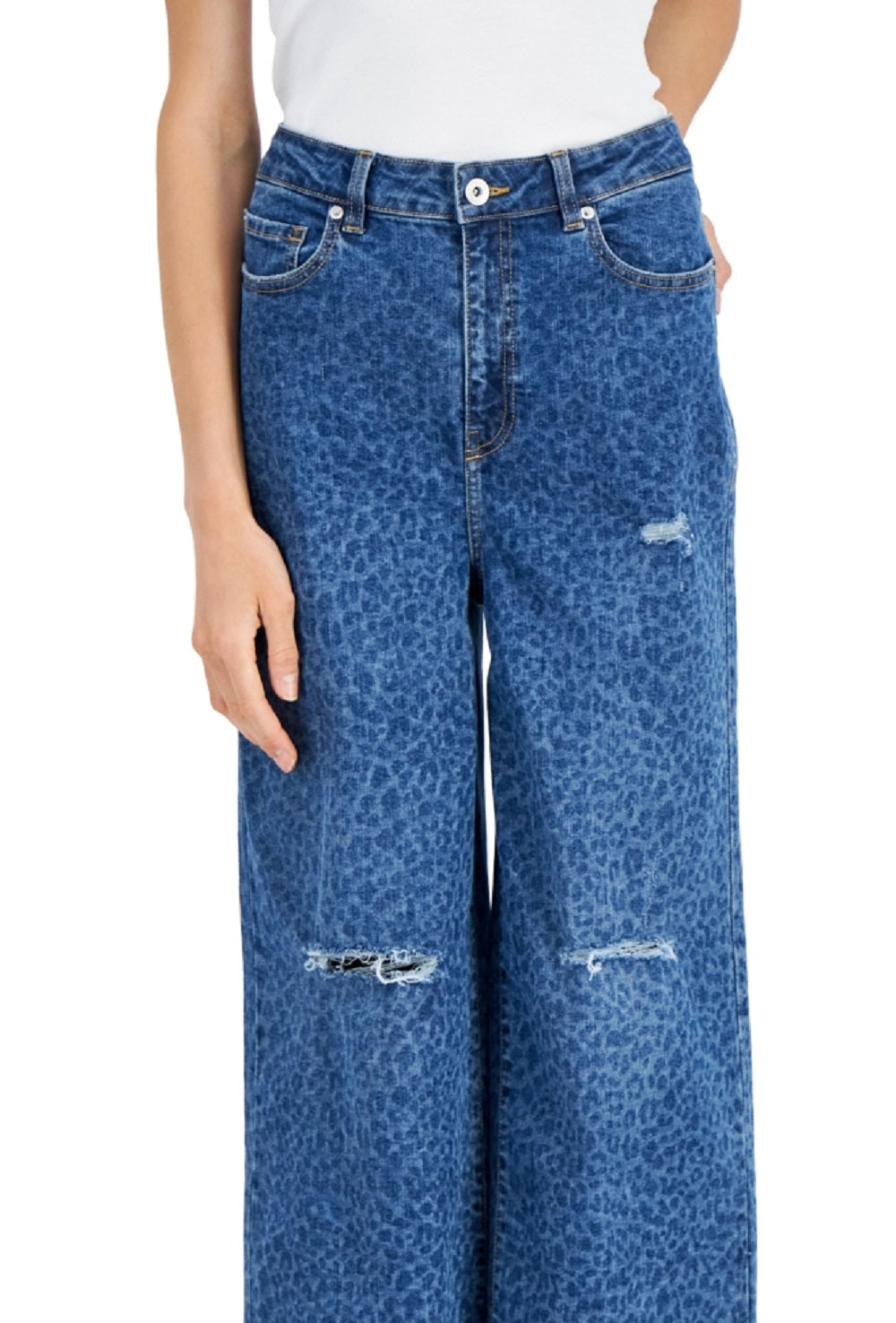 Calça jeans feminina com estampa animal e perna larga destruída da INC International Concepts, azul, tamanho 14