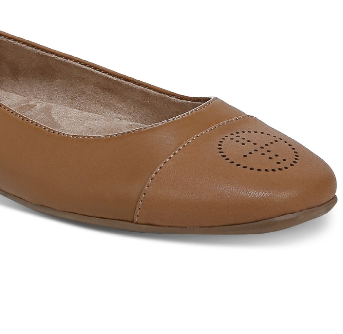 Sapatilhas Giani Bernini Aerinn Slip On Femininas Marrom Tamanho 7,5 M