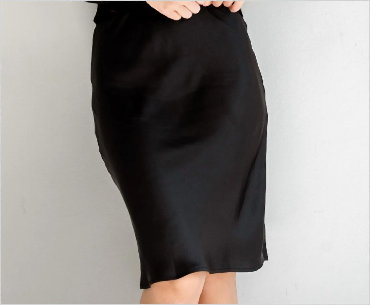 Mima Rosso - Regular Length Slip Skirt