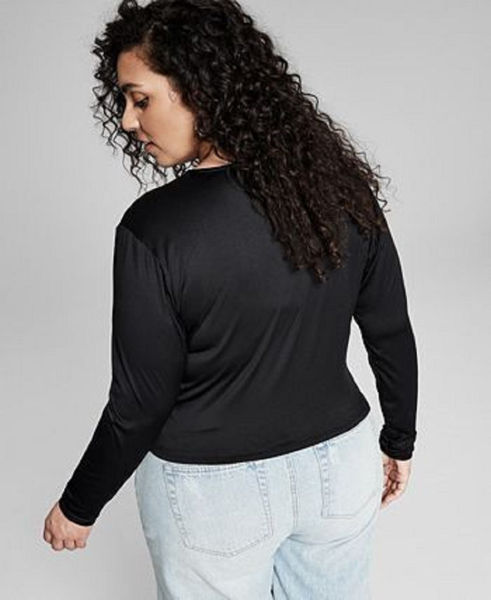 E agora este top assimétrico franzido feminino preto tamanho 0X