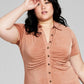 E agora este vestido-camisa franzido feminino marrom tamanho 3X