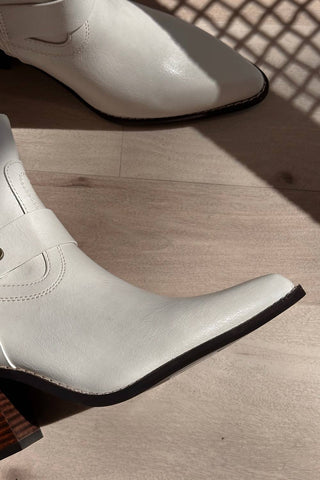 Oasis Society - Botas de cano curto Jackson femininas