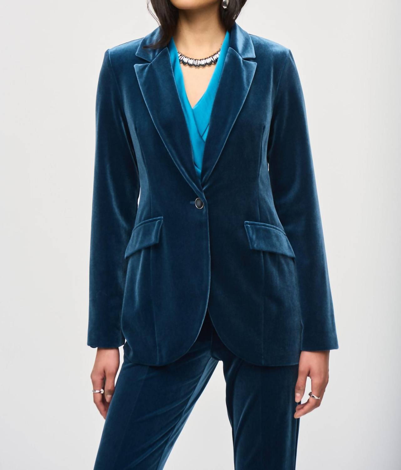 Joseph Ribkoff - Long Sleeve Velvet Blazer