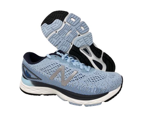 Tênis de corrida feminino New Balance 880 v9 Air/Cobalt/Reflection, tamanho 7 D(W), EUA