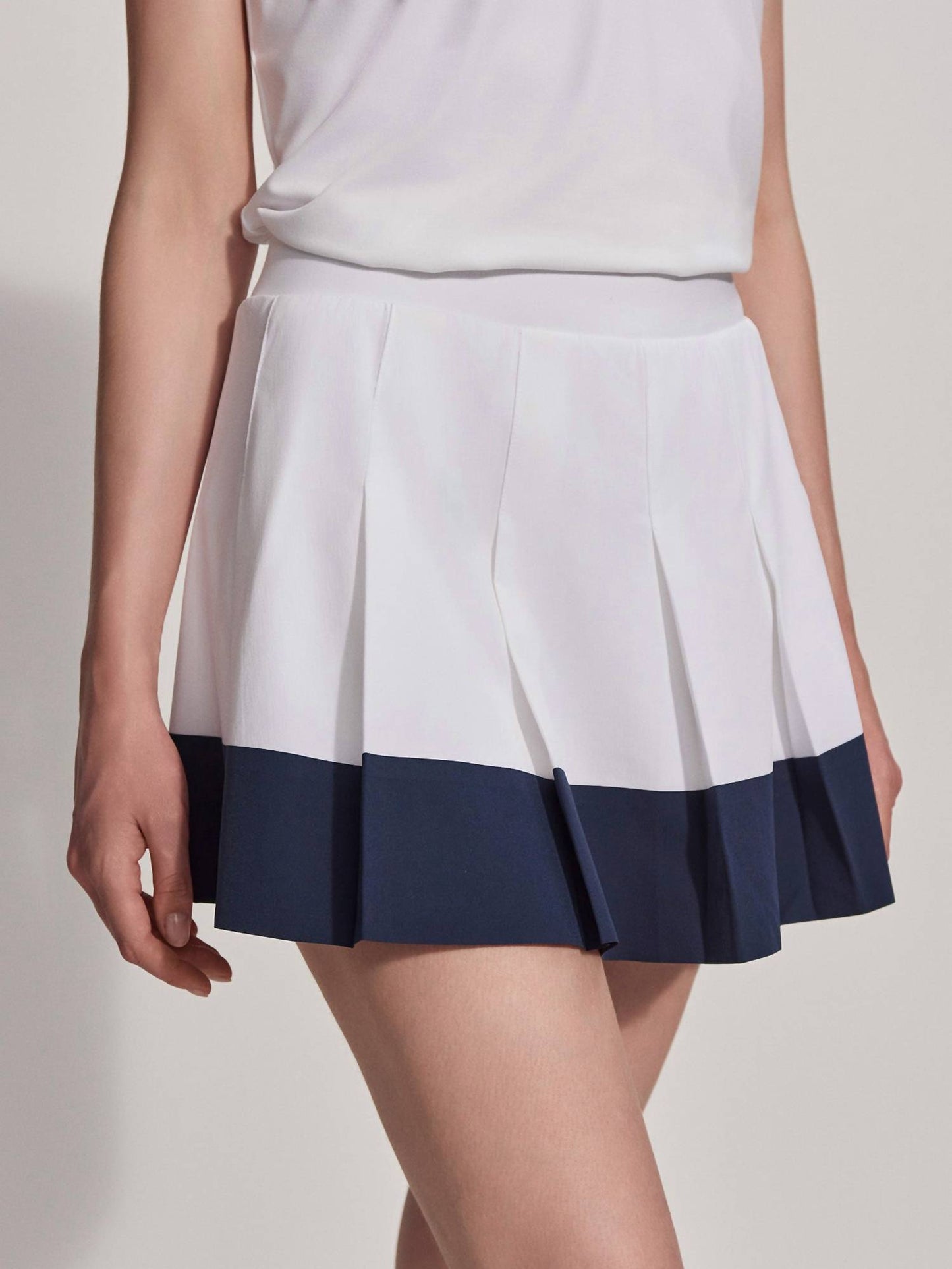 Varley - Chase High Rise Skort 14.5"