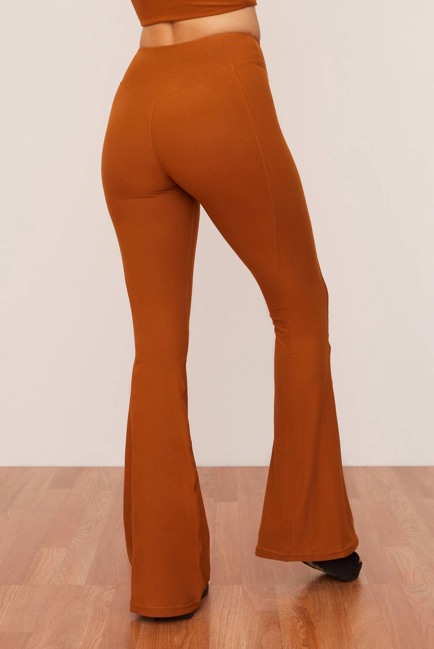 Wolven - Active Flare Pants