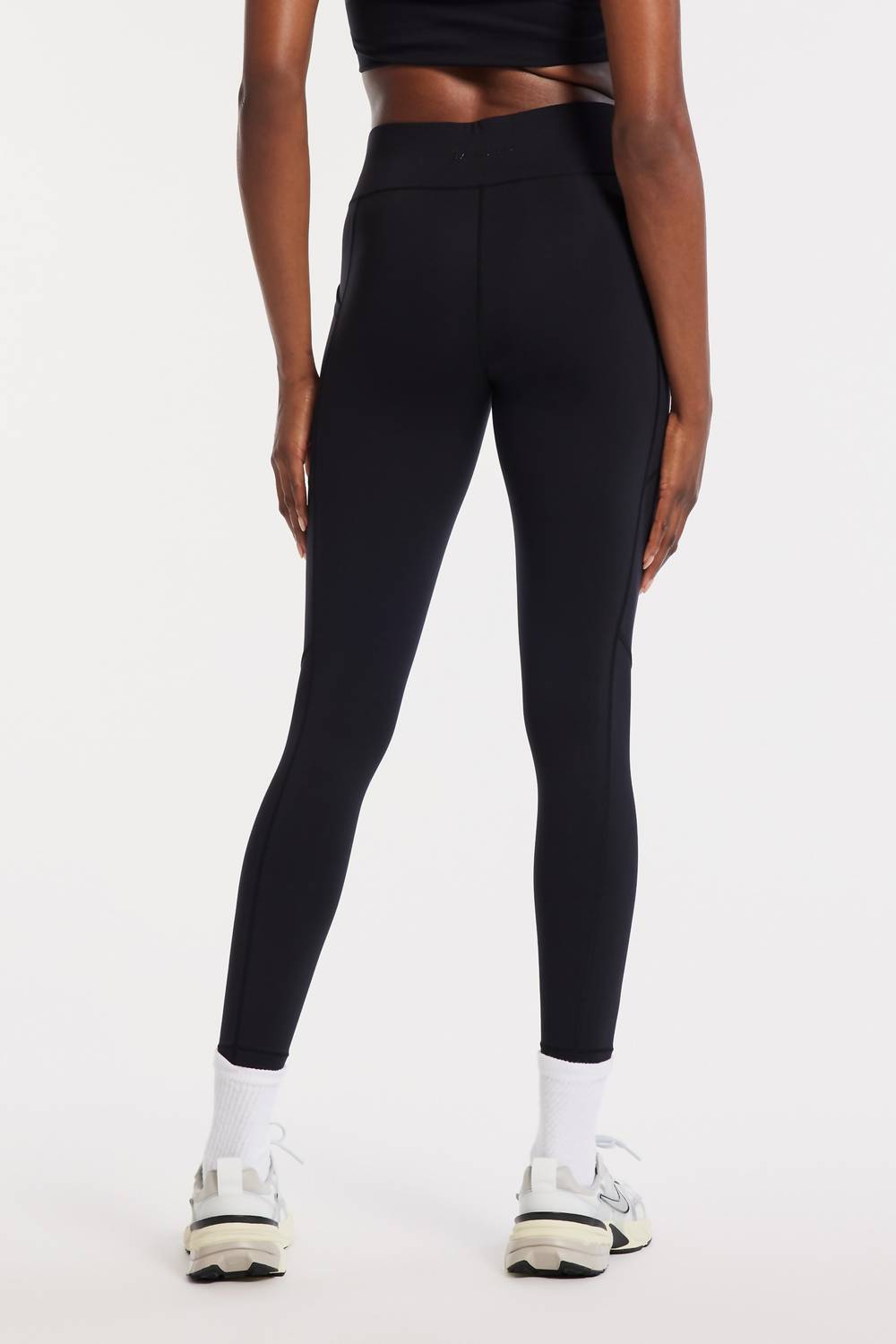 Bandier - Center Stage Pocket Legging