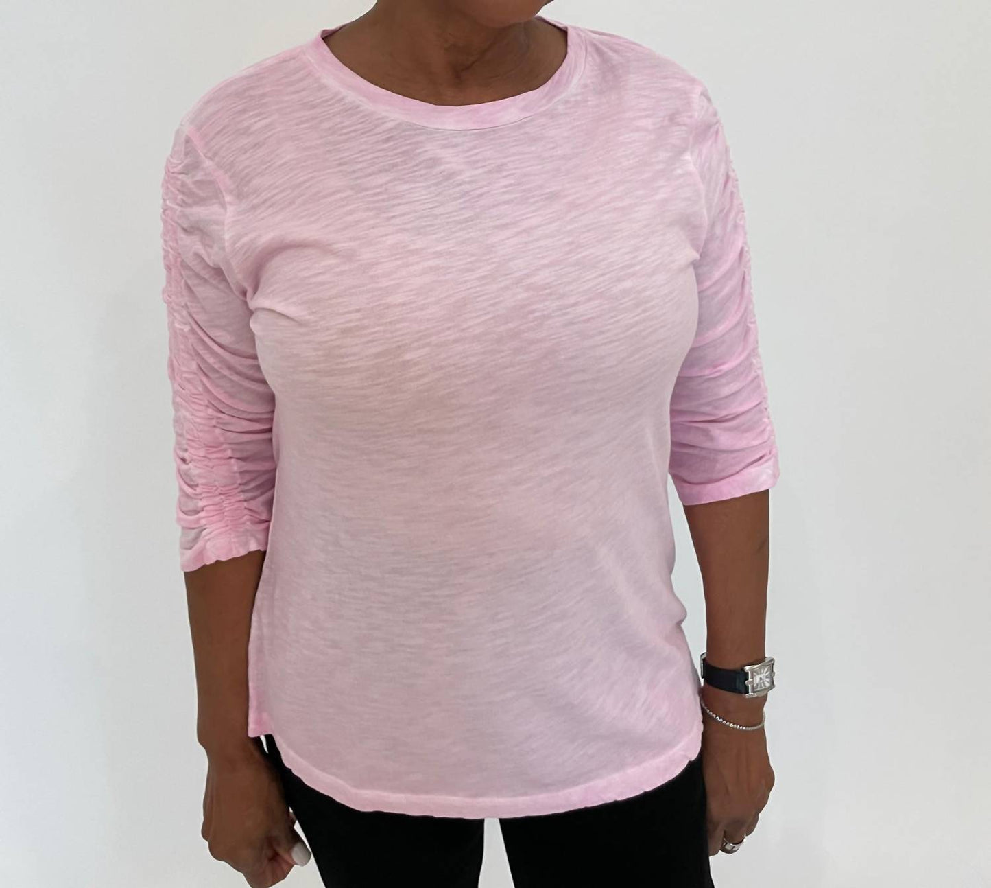 Elliott Lauren - Hannah Crew Neck Ruched Sleeve Tee