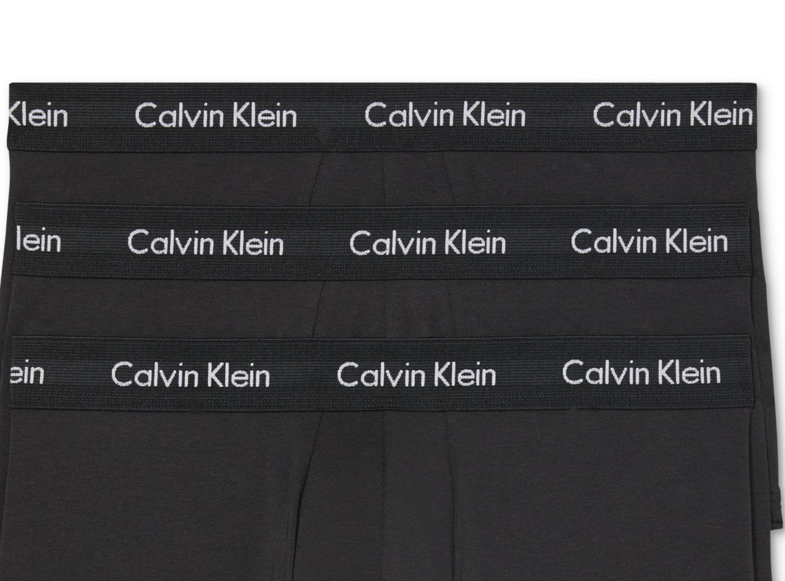 Pacote com 3 cuecas masculinas Calvin Klein de algodão elástico, pretas, tamanho médio