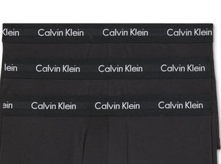 Pacote com 3 cuecas masculinas Calvin Klein de algodão elástico, pretas, tamanho médio