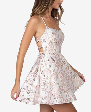 Vestido evasê com cadarço B Darlin Junior, branco, tamanho 7/8