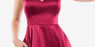 Vestido de cetim com ajuste e abertura frontal B Darlin Junior, tamanho 11/12, vinho