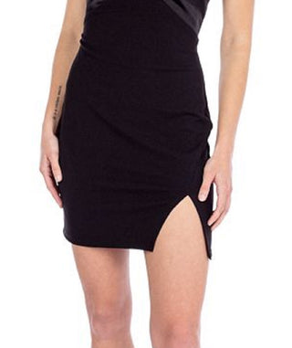 Vestido decote V com costas nadador e técnica mista da B Darlin Junior, preto, tamanho 5-6