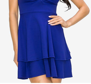 Vestido azul com decote profundo e camadas B Darlin Junior, tamanho 5-6