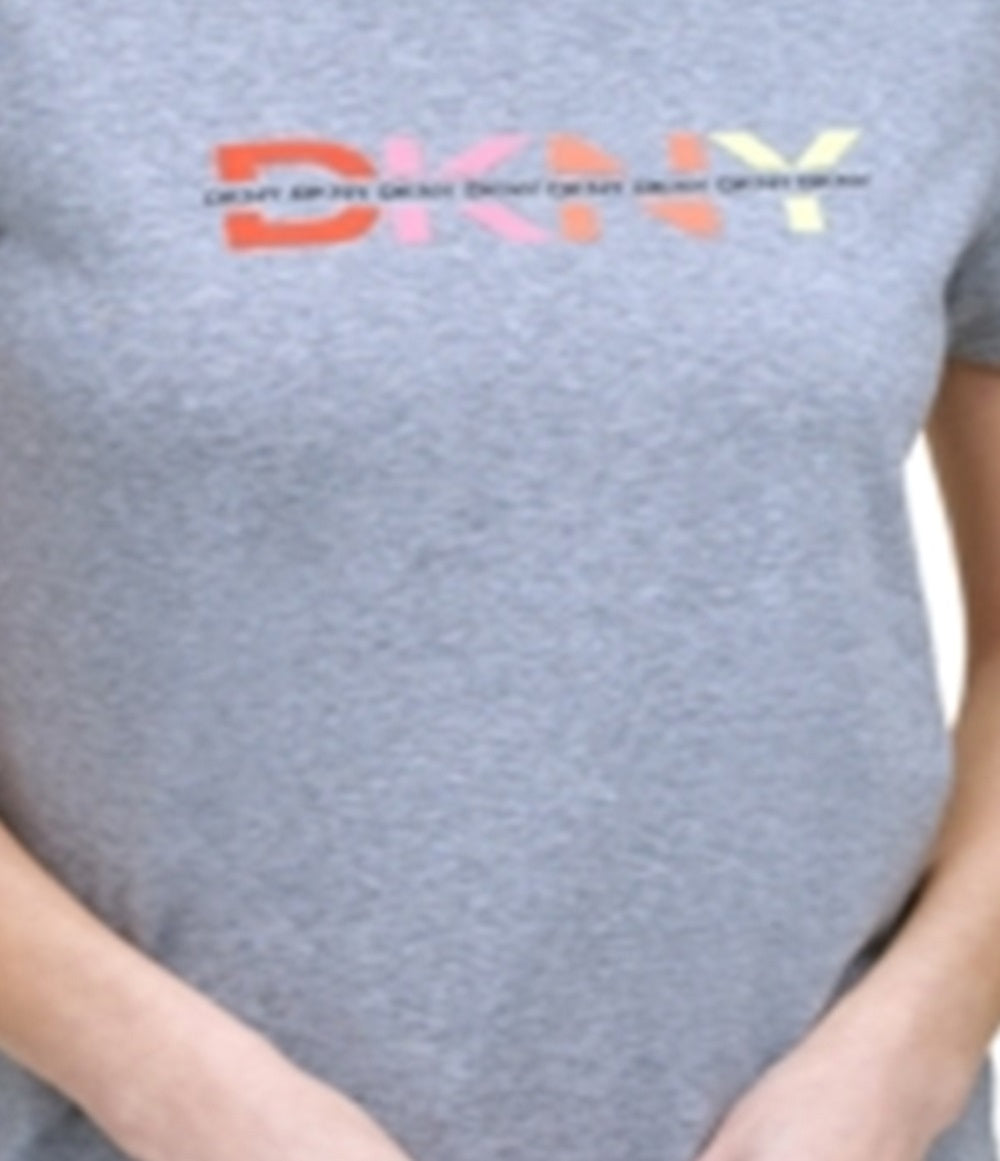 Camiseta feminina DKNY com estampa de logotipo gráfico, cinza, tamanho pequeno