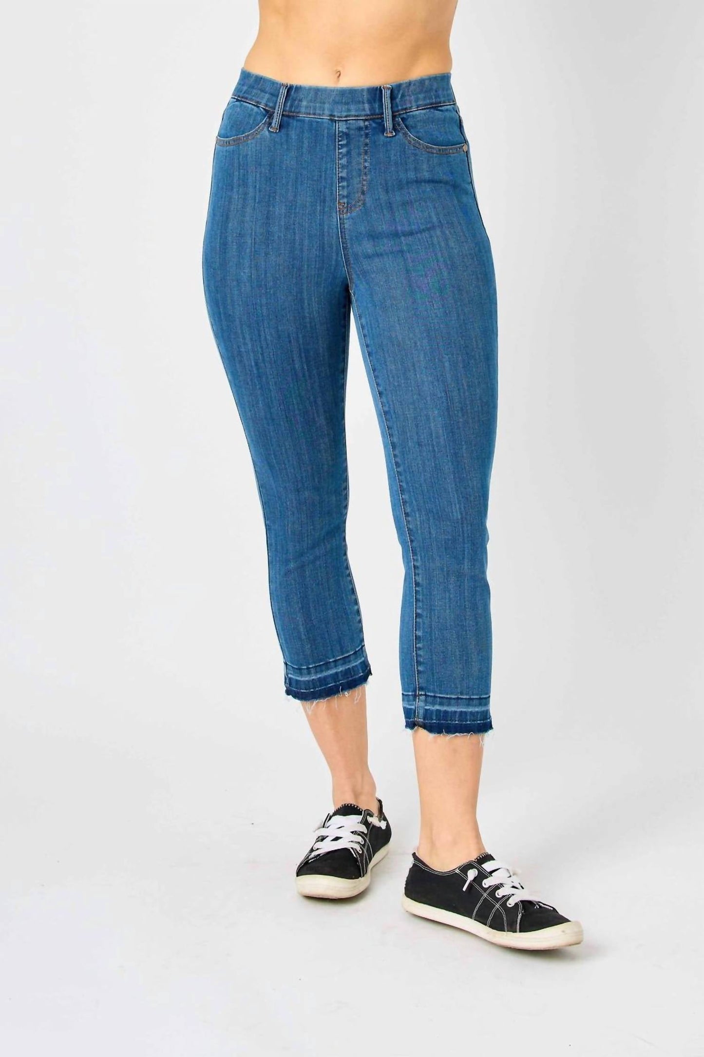 Judy Blue - Pull On Denim Capri Pants