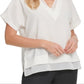 Blusa feminina DKNY com decote em V e acabamento em chiffon, branca, tamanho extrapequeno